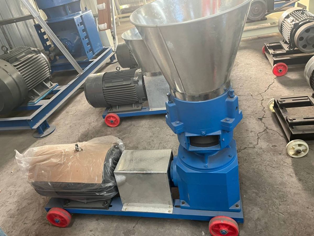 Manure Pellet Machine — Shunxin Fertilizer Machines photo 2