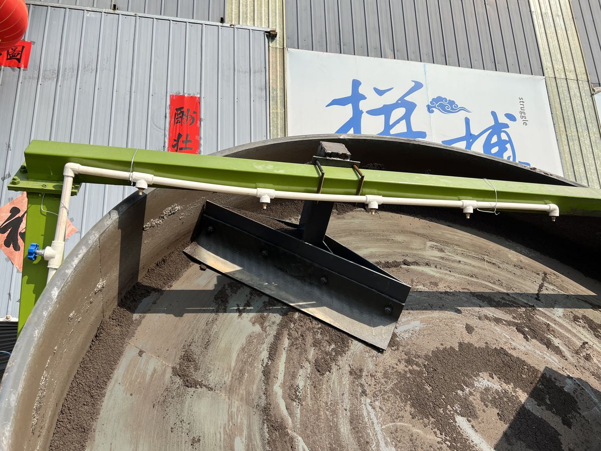 Chicken Manure Pellet Machine — Shunxin Fertilizer Machines photo 3