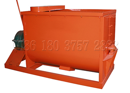 Horizontal mixer for bio organic fertilizer making