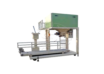 Manure pellets packing machine